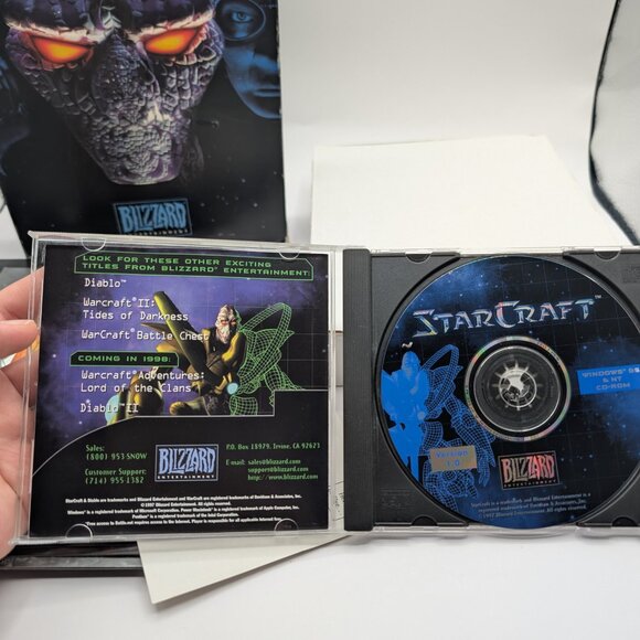 StarCraft COMPLETE BIG BOX PC Windows 95 Blizzard (1998) - CIB - Picture 3 of 11